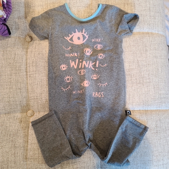 Grey Rags - Picture 1 of 1